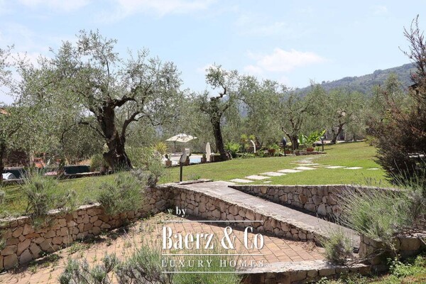 photo 44 Country house for sale 480 m²