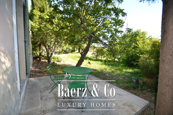 photo 20 Historic manor house overlooking Mont Ventoux