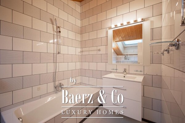 photo 23 5 BEDROOM CHALET - CLOSE TO THE NYON SKI LIFT