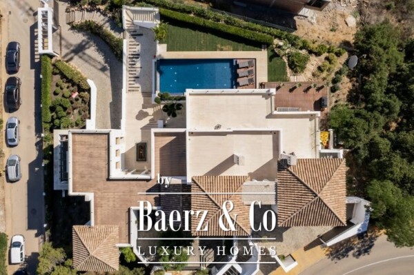 photo 23 Villa - Marbella East - Ref: 8014