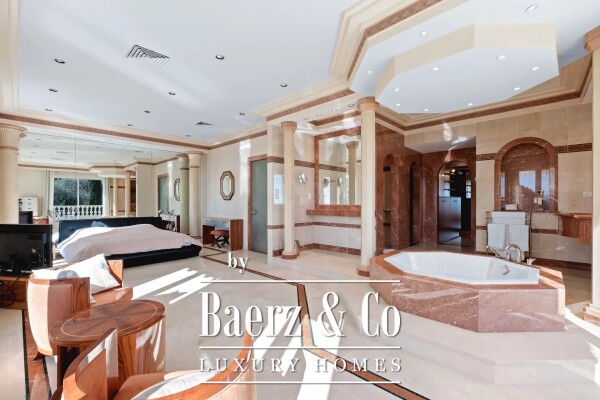 photo 21 Magnificent property close to the sea in Cap D'Antibes.