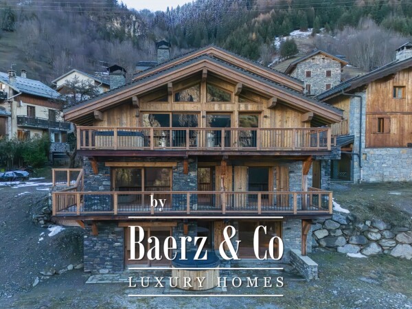 photo 14 NEW HALF CHALET WITH MOUNTAIN VIEWS