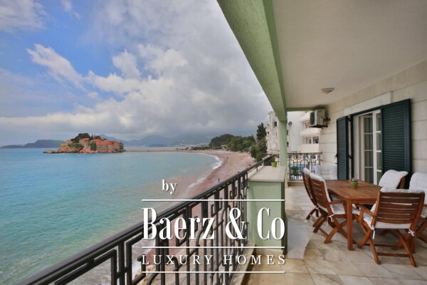 photo 3 Apartment on the Sveti Stefan Beach