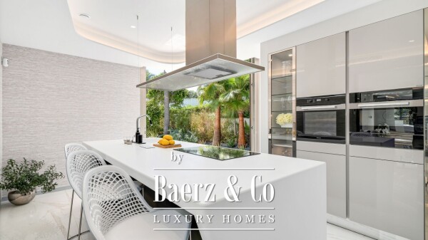 photo 50 Villa - Marbella East - Ref: 8248