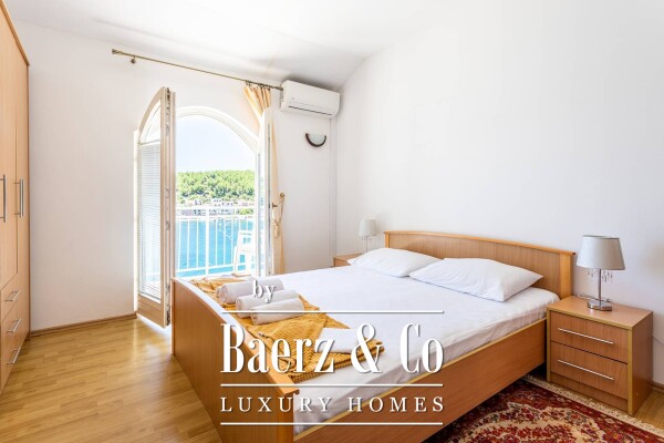 photo 11 Drvenik, exceptional real estate first row to the sea