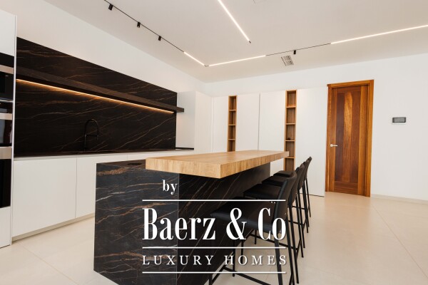 photo 13 Exquisite Newly Built Villa in the Most Prestigious Area of Southern Tenerife