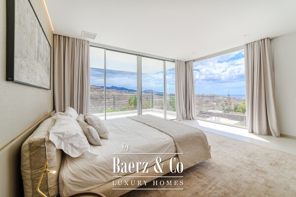 photo 22 Exquisite Newly Built Villa Tenerife south