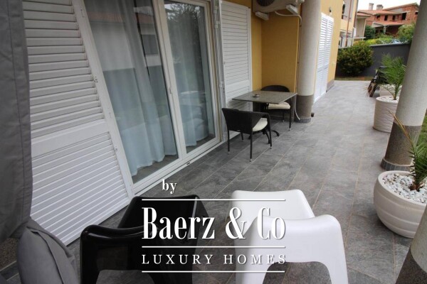 photo 16 Pješćana uvala, villa with 7 apartments overlooking the sea, 200 m from the beach