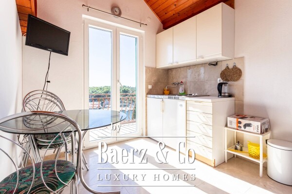 photo 8 Brač, Milna, charming house with sea view, NKP 373 m2