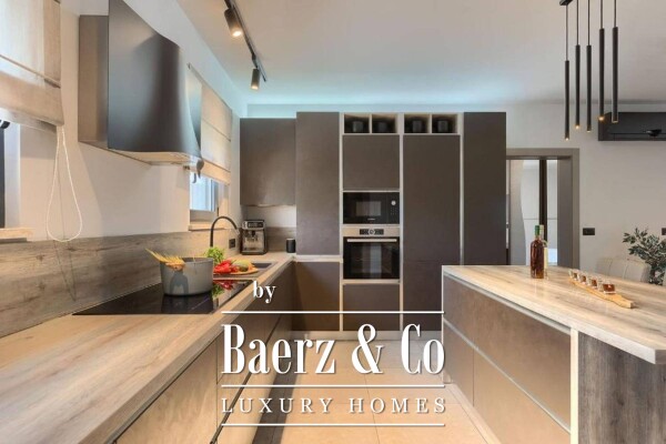 photo 8 Vižinada, a rustic villa with a pool and a panoramic view of the sea