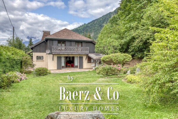 photo 2 5-BEDROOM FAMILY CHALET