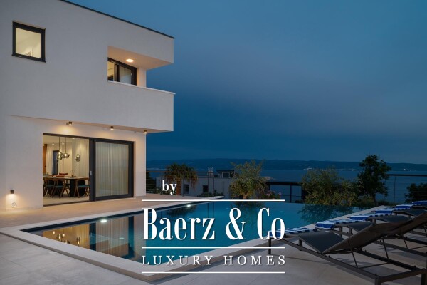 photo 15 Split-Podstrana, luxury villa with swimming pool, garage and panoramic sea view