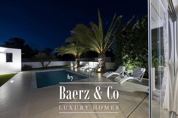 photo 59 Rovinj, an impressive family villa with a pool located in a quiet location