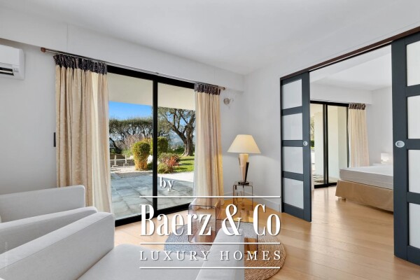 photo 34 Magnificent Californian Villa Offering  Breathtaking View