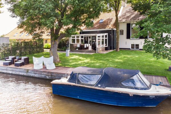 photo 12 Achlumerdijk 133