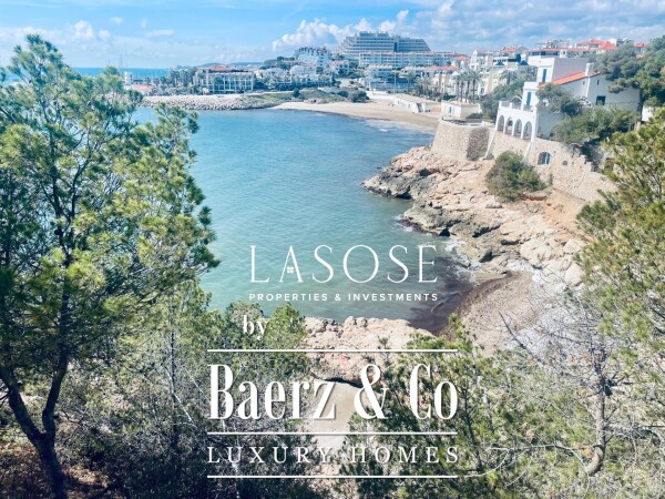 photo 4 Sitges, Montgavina