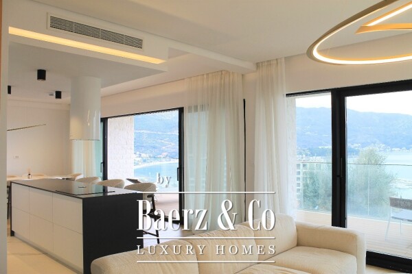 photo 10 Luxurious Three Bedroom Apartment in Budva with Seaview