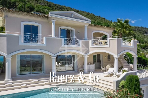 photo 3 Tourrettes-sur-Loup - Provençal 3 bedrooms Villa boasting breathtaking sea views