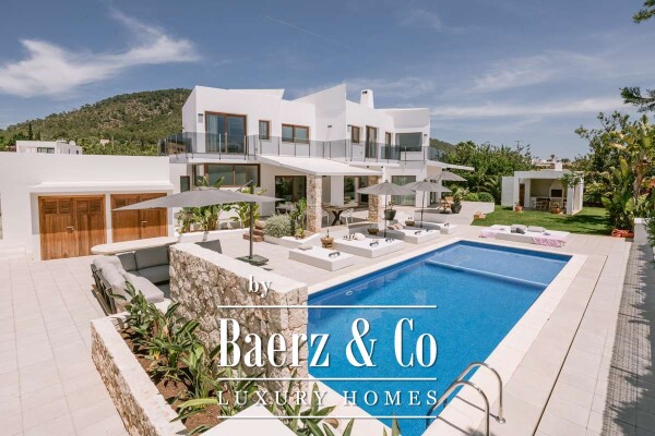 photo 1 Beautiful luxury home in Sa Carroca, Sa Carroca