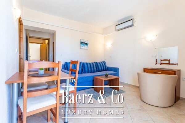 photo 17 Promajna, apartment house near the sea