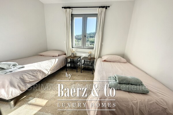 photo 16 Charming house with pool and studio, open view of the countr