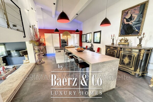 photo 9 Contemporary villa with views of the vineyards and pool