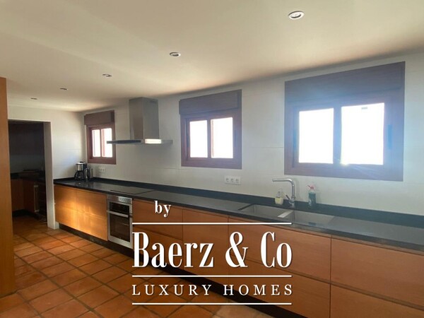 photo 4 Beautiful luxury home in Albir