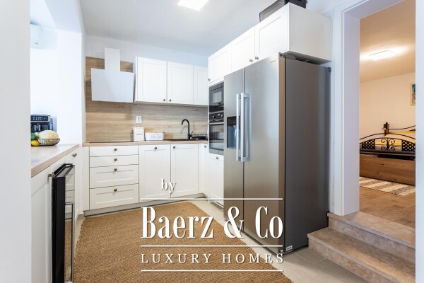 photo 8 Trogir, Seget Vranjica, beautiful house, first row to the sea