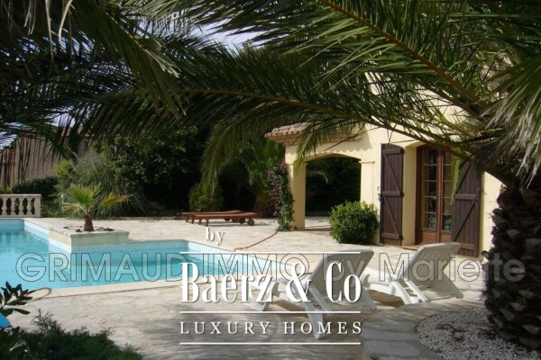 photo 4 Clear view, 5 bedrooms, large wooded plot