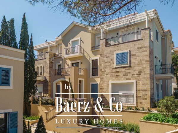 photo 10 Studio Apartment near Sea in Luxury Project