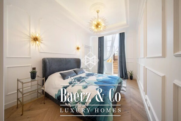 photo 6 Magnificent 3 bedroom apartment of 130 square meters in a beautiful Niçois building on the Cours Saleya.