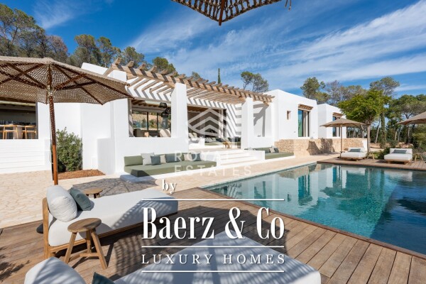 photo 2 Beautiful luxury home in Santa Gertrudis