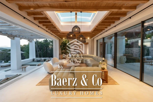 photo 30 Beautiful luxury home in Santa Gertrudis