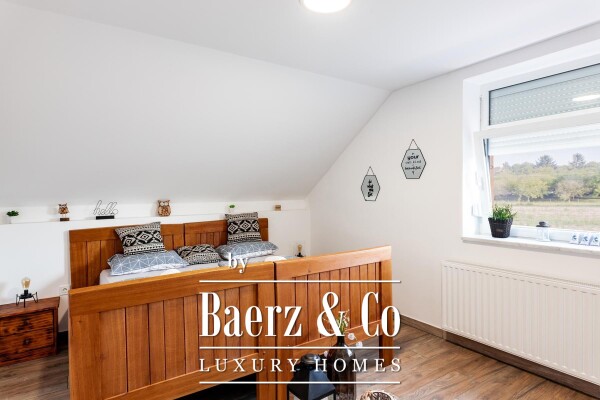 photo 21 Aljmaš, villa with three swimming pools and a view of the Danube, 25104 m2 garden