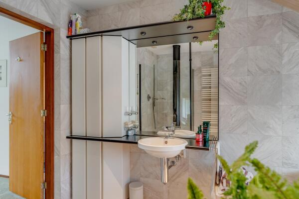 photo 34 Oud-Loosdrechtsedijk 114 b