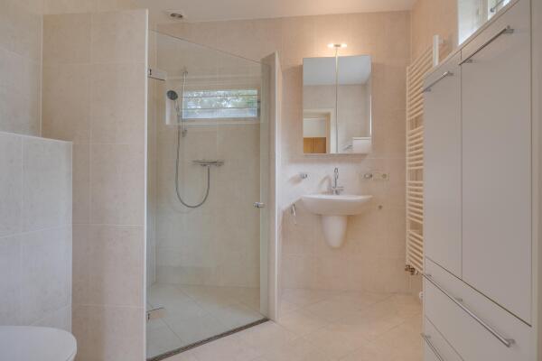 photo 9 Nieuw-Loosdrechtsedijk 77