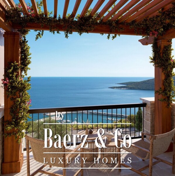 photo 10 Luxury Three Bedroom Apartment with Panoramic Seaview in Montenegro