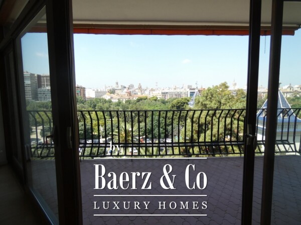 photo 13 Beautiful luxury home in Valencia, Exposició