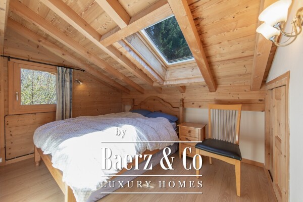 photo 9 SPACIOUS SEMI-DETACHED FARMHOUSE - MOUNTAIN VIEW