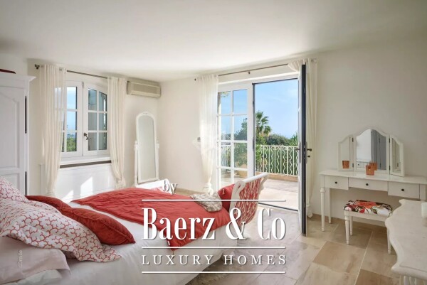 photo 4 La Colle-sur-Loup - Majestic 10-bedrooms property with Tennis court