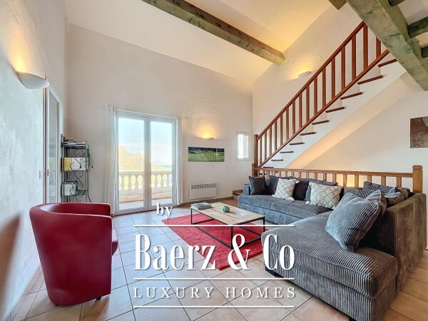 photo 22 Charming villa (2 lots) with breathtaking view