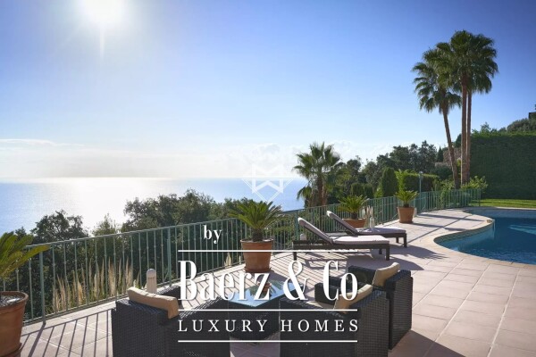 photo 3 Luxury villa with dominant sea view