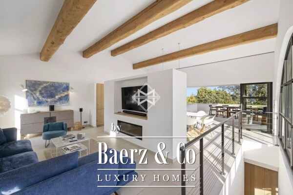 photo 7 Within the Pampelonne domain, close to the sea and its beachfront restaurants.