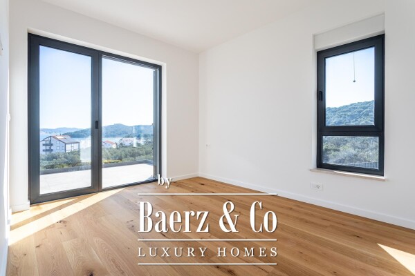 photo 10 Island of Murter, Betina, a beautiful villa with a pool