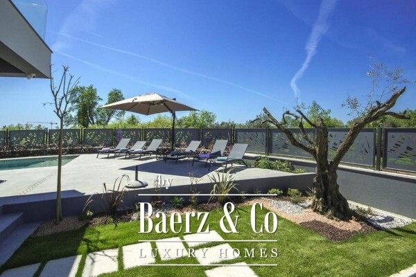 photo 2 Istria, Poreč - Modern luxury villa 500 m from the sea