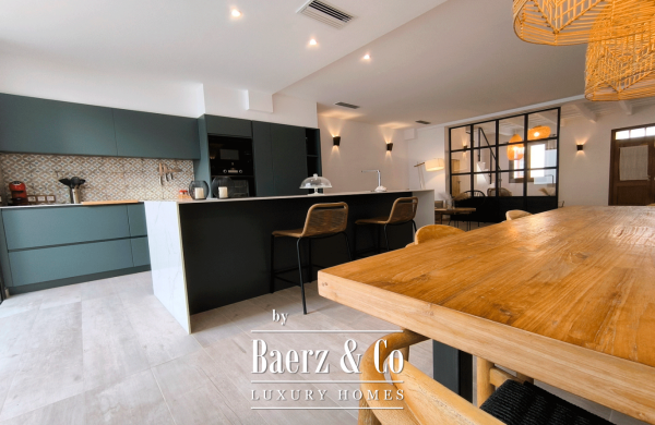 photo 5 A HOUSE NESTLED IN THE HEART OF CIUTADELLA DE MENORCA, A GENUINE LUXURY RETREAT THAT BLENDS STYLE, COMFORT, AND A PRIME LOCATION.