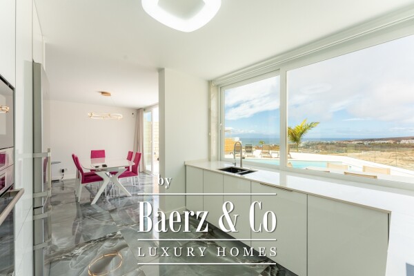 photo 10 Elegant bungalow in prestigious area.