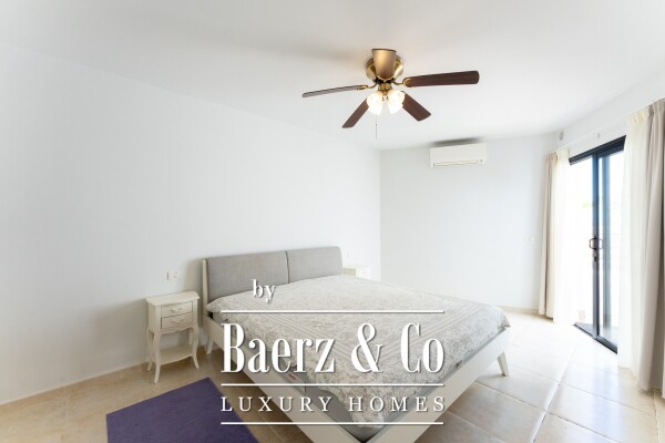 photo 17 Elegant bungalow in prestigious area.