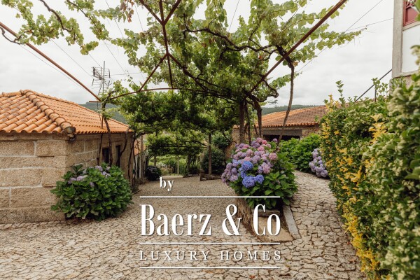 photo 21 Magnificent Manor House with winery