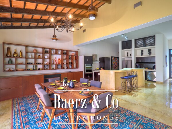 photo 33 Villa Rosa - Perfection in Santa Ana district, 3 bedroom + garage